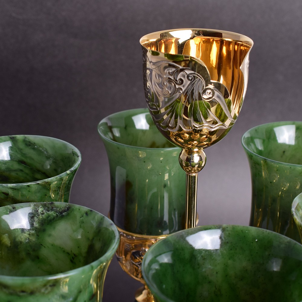 Jade Wine Glass Set