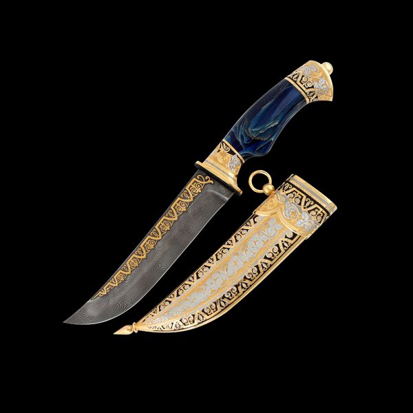Blue hilt knife with golden scabbard