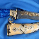 سكين عربي مصنوع يدويا