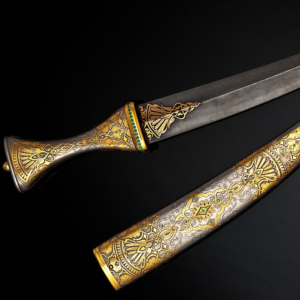Damascus oriental dagger.