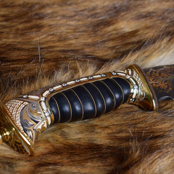 Handmade leather handle of bebut.