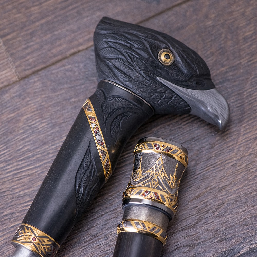Stylish handle in the shape of an eagle's head