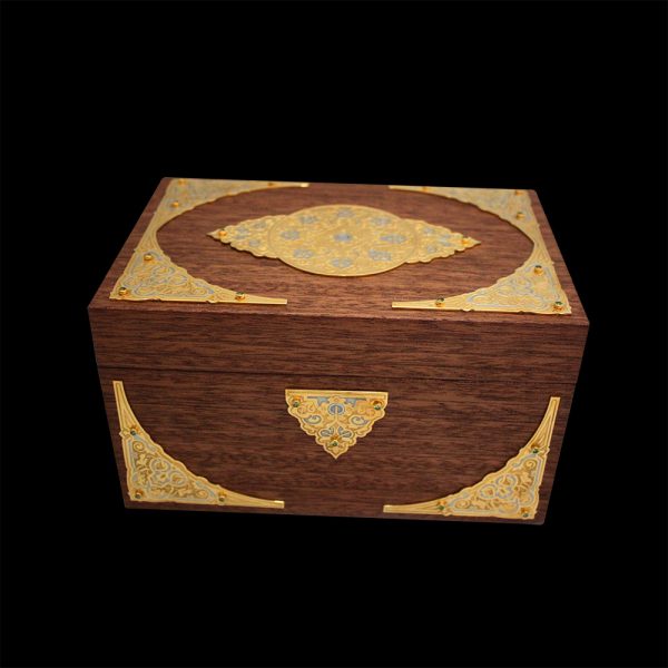 Stylish box made of wood.