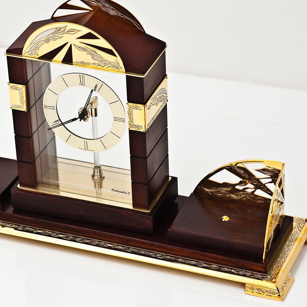 Desktop accessory - handmade wooden clock