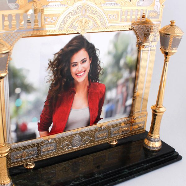 Gift photo frame. Great gift for a girl.