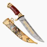 Collectible knife with golden scabbard depicting Napoleon